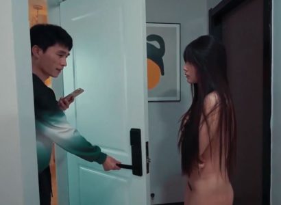 Em Gái Xinh Bên Cạnh Bị Người Yêu Bỏ, Xin Tá Túc Và Bị Đụ Ngay Trên Ghế Sofa